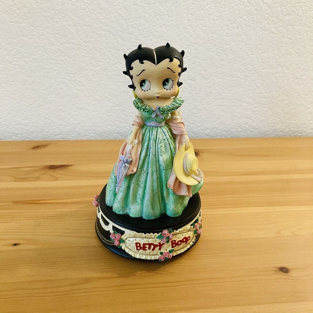 RARE  1998 BETTY BOOP LIMITED EDITION VICTORIAN SERIES MUSIC BOX